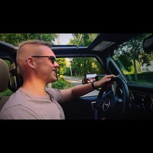 Meet your Posher, Mitchell